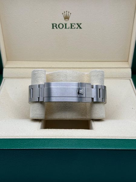 Rolex Submariner 124060